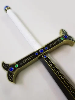 épée Mihawk Kokutou Yoru Dans One Piece 18 épée Mihawk Kokutou Yoru Dans One Piece -Otakuya Shop 2000000001018 6 400