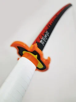 Katana De Rengoku En Bois Dans Demon Slayer -Otakuya Shop 2000000024025 6 400