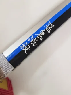Katana De Tomioka Gyiu En Bois Dans Demon Slayer -Otakuya Shop 2000000024027 7 400