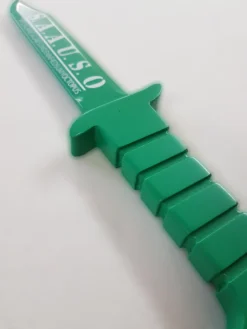 Couteau S.a.a.u.s.o Assassination Classroom 10 Couteau S.a.a.u.s.o Assassination Classroom -Otakuya Shop 2000000116001 4 400